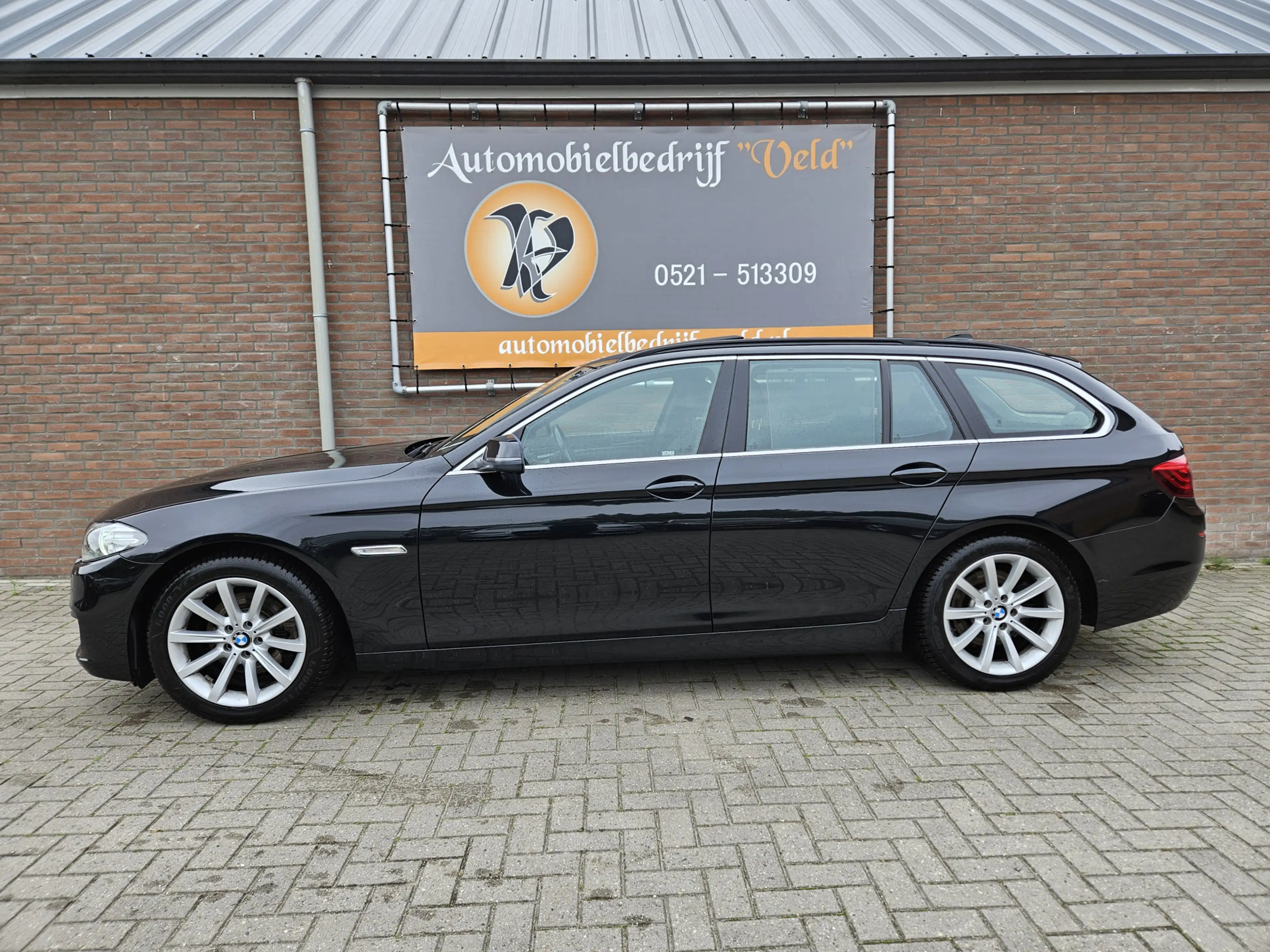 BMW 520 5-serie Touring 520d High Executive — photo 3