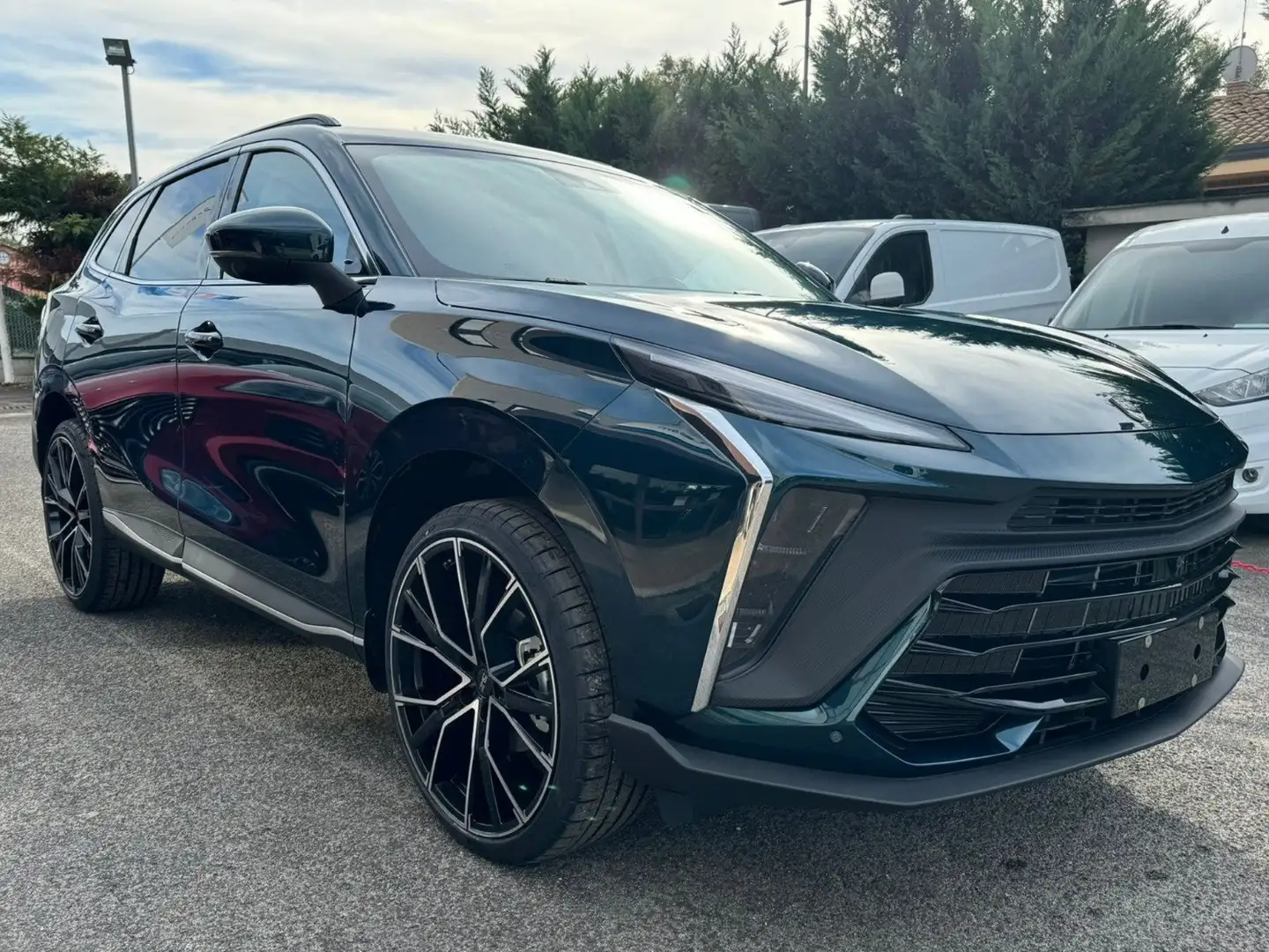 Cirelli Cirelli 5 Cirelli 5 1.5 bi-fuel Gpl Premium 177cv dct Grün - 2