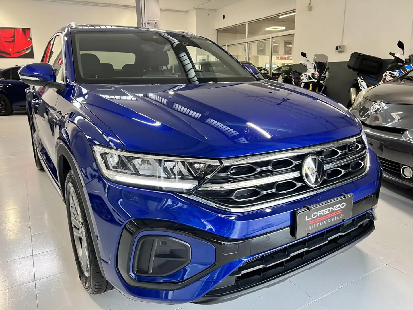 Volkswagen T-Roc 1.0 TSI R-Line Bleu - 2