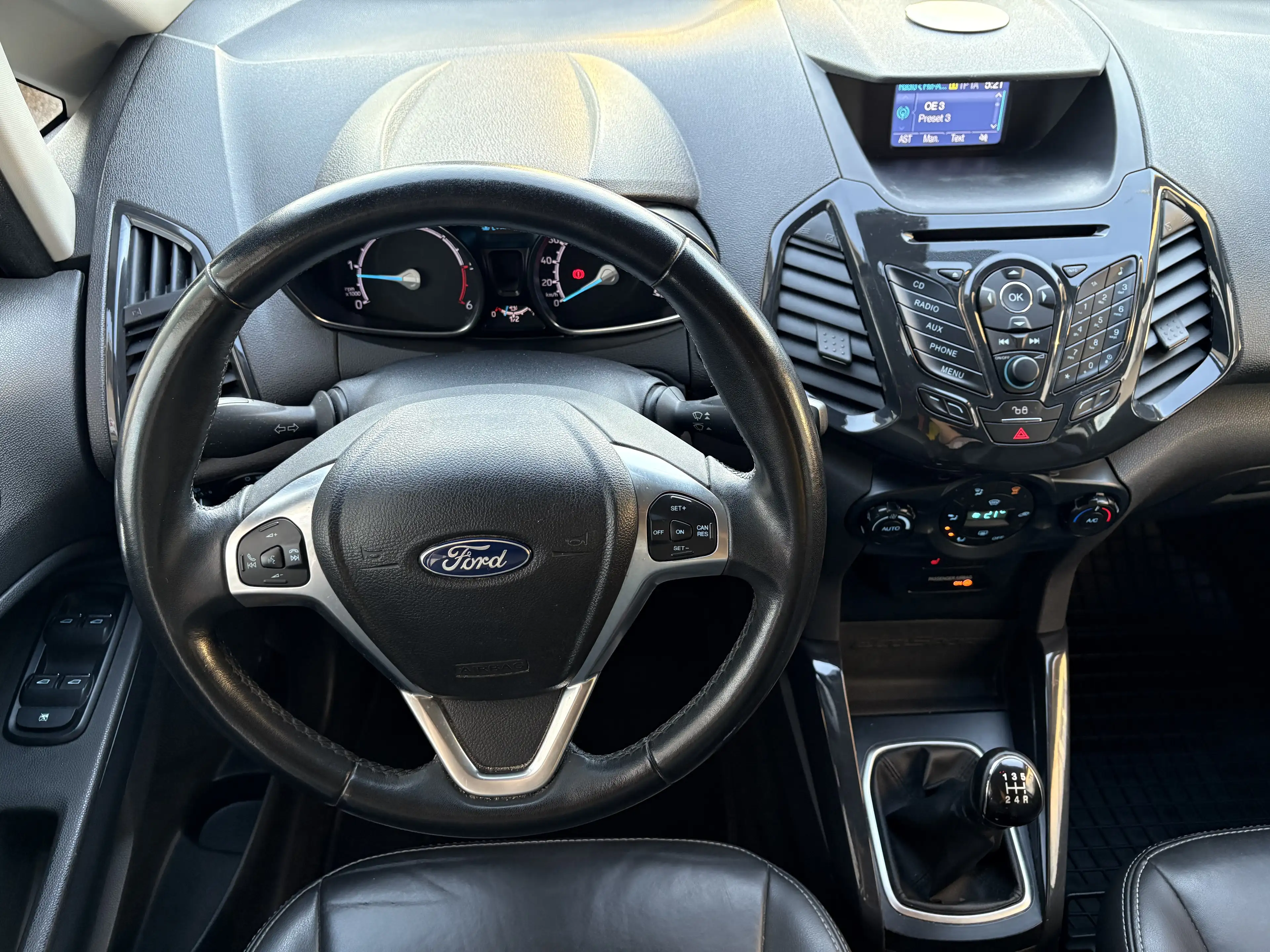 Ford EcoSport EcoSport 1,5 TDCi Titanium  1.BESITZ  WINTER-PAKET  KEYLESS — photo 14