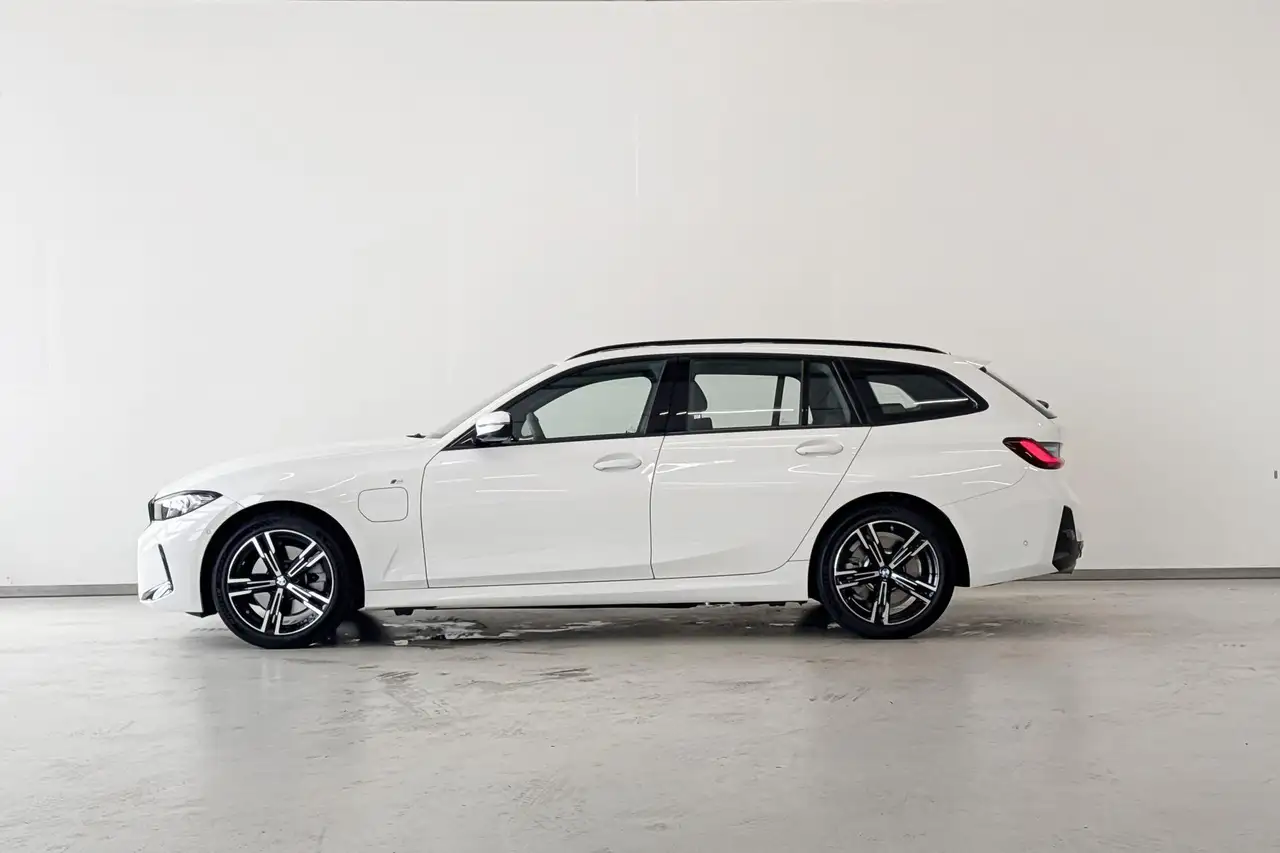 BMW 3 Series 2026