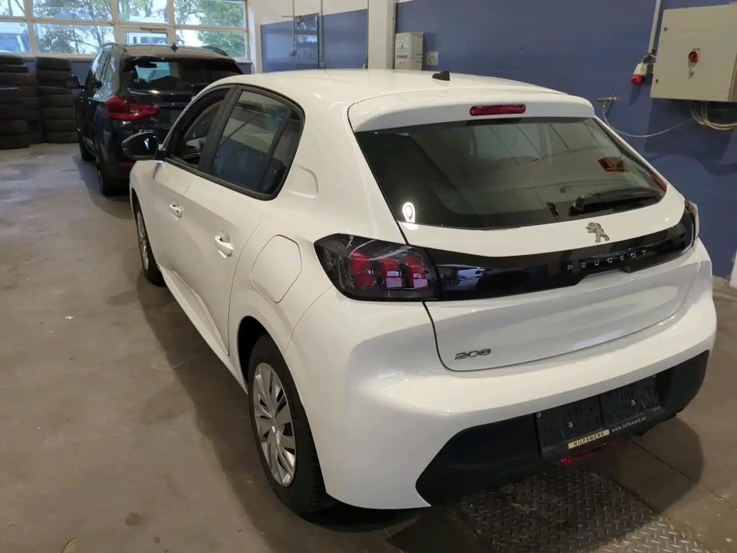 Peugeot 208 Active PureTech,* 5-Türer, LED, Tempomat,..** Blanc - 2