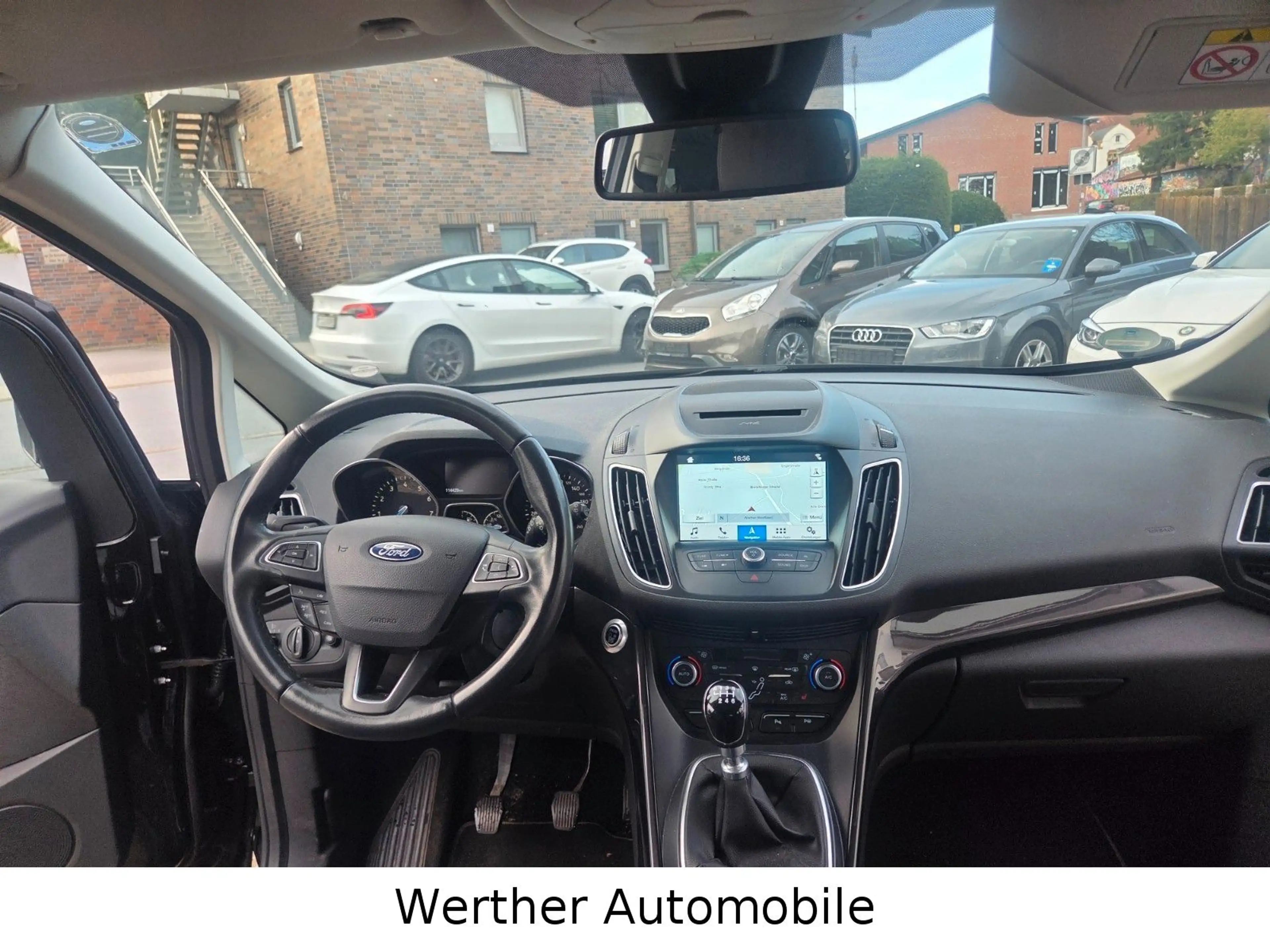 Ford C-Max C-MAX Titanium — photo 14