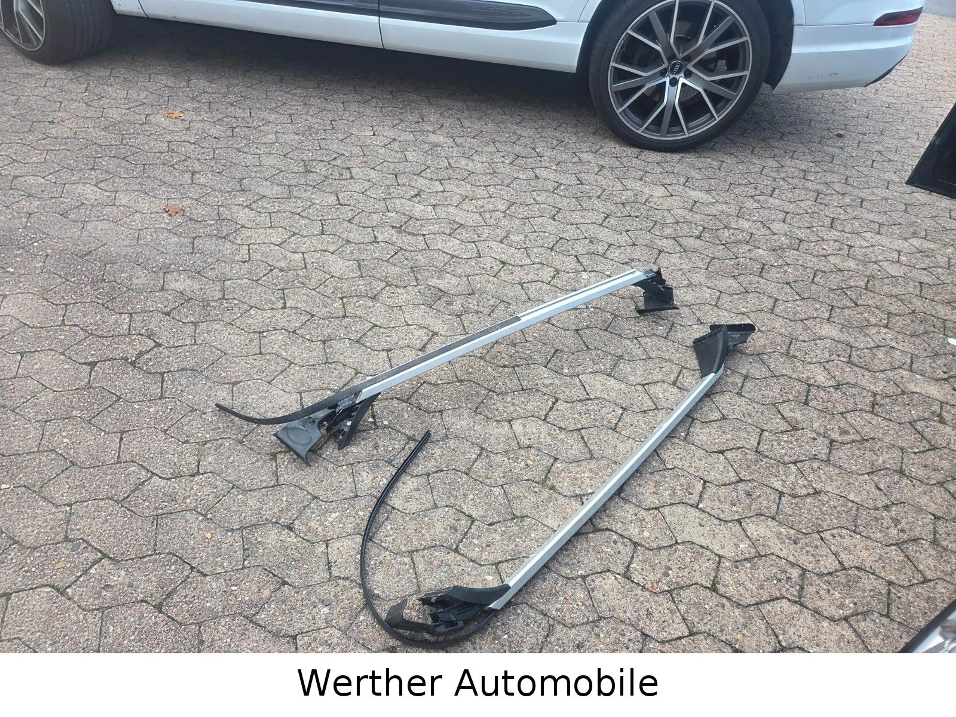 Ford C-Max C-MAX Titanium — photo 20