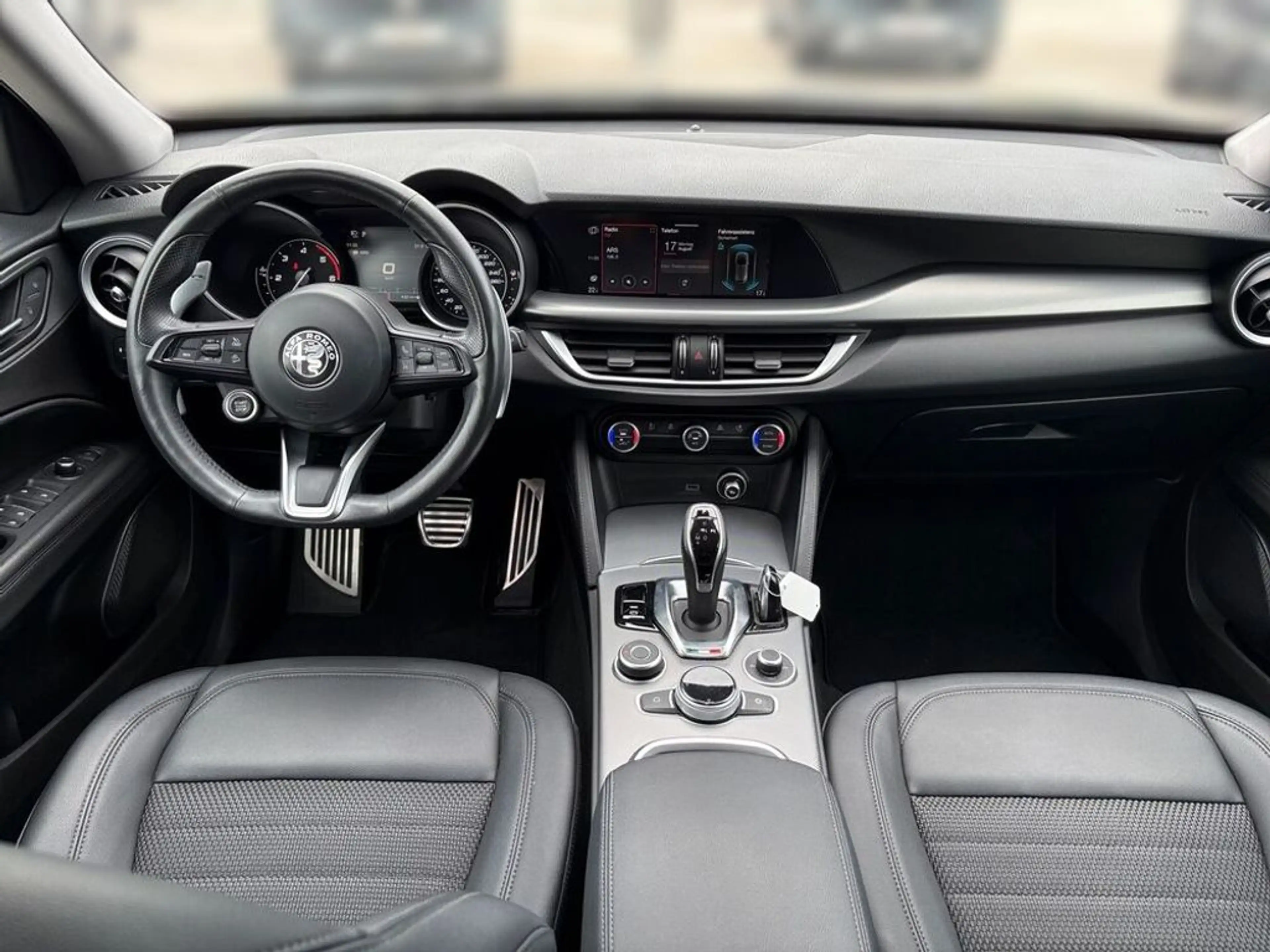 Alfa Romeo Stelvio 2,2 16V 190 Q4 Sprint — photo 14