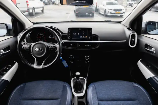 Kia Picanto view 2