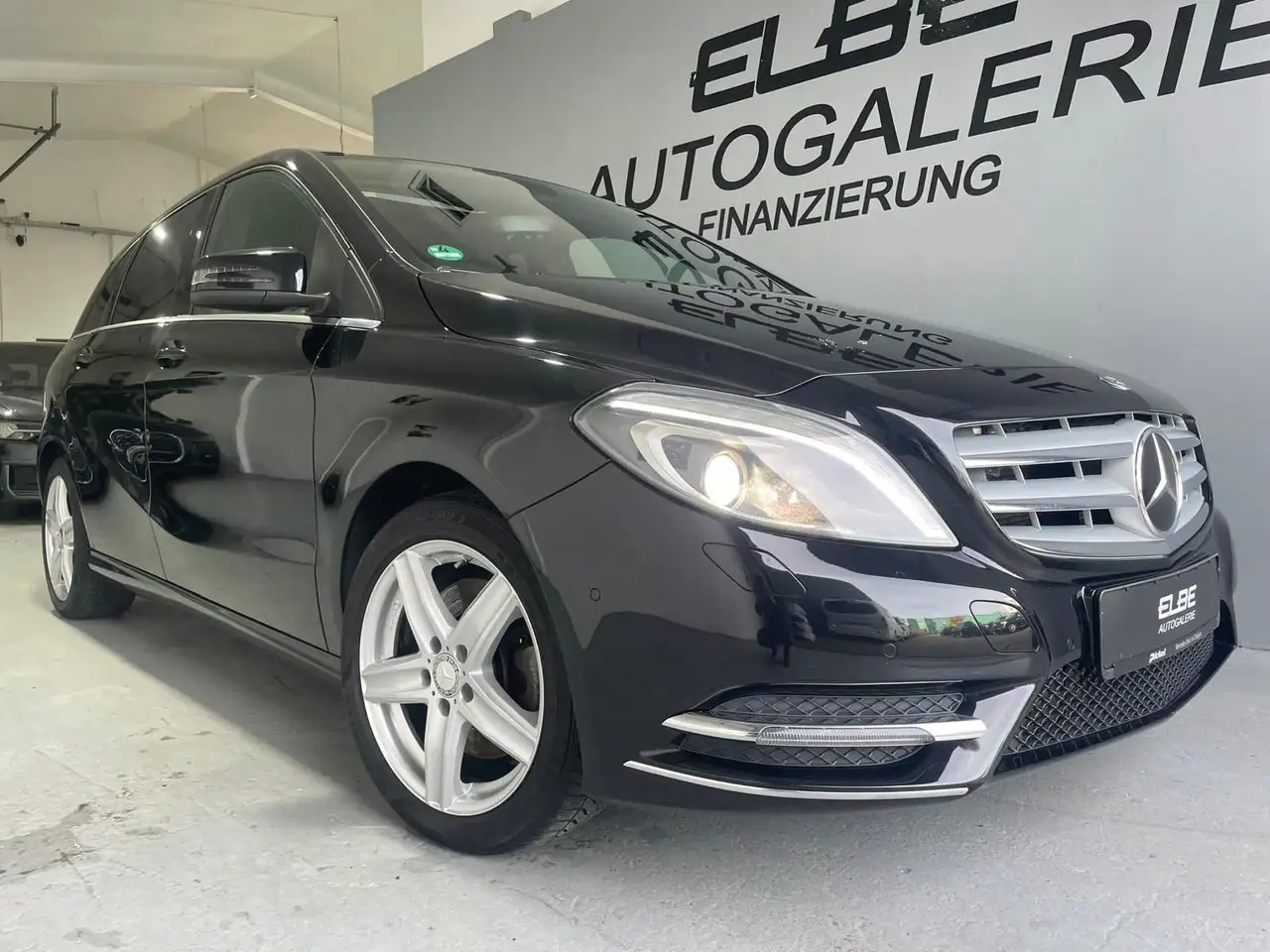 Mercedes-Benz B 250