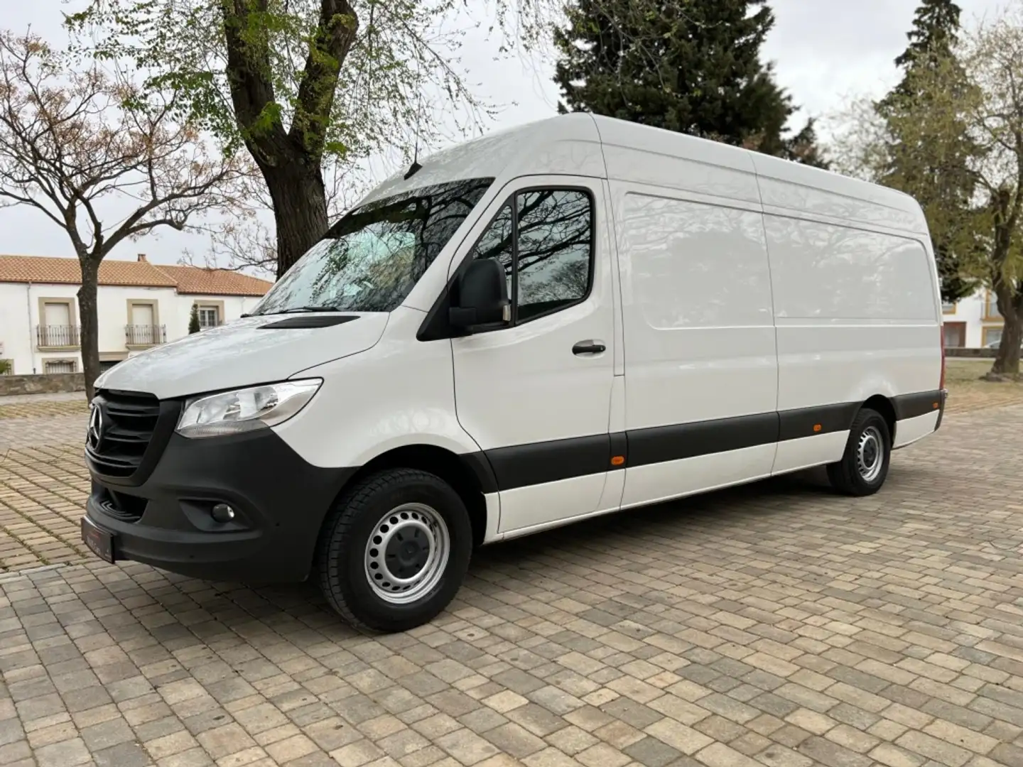Mercedes-Benz Sprinter Furgón 317CDI Largo T.E. tT Blanco - 1