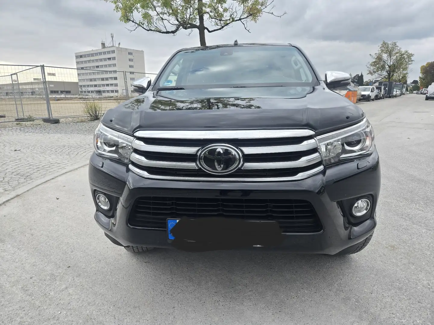 Toyota Hilux 4x4 Double Cab Autm. S&S Executive - 1