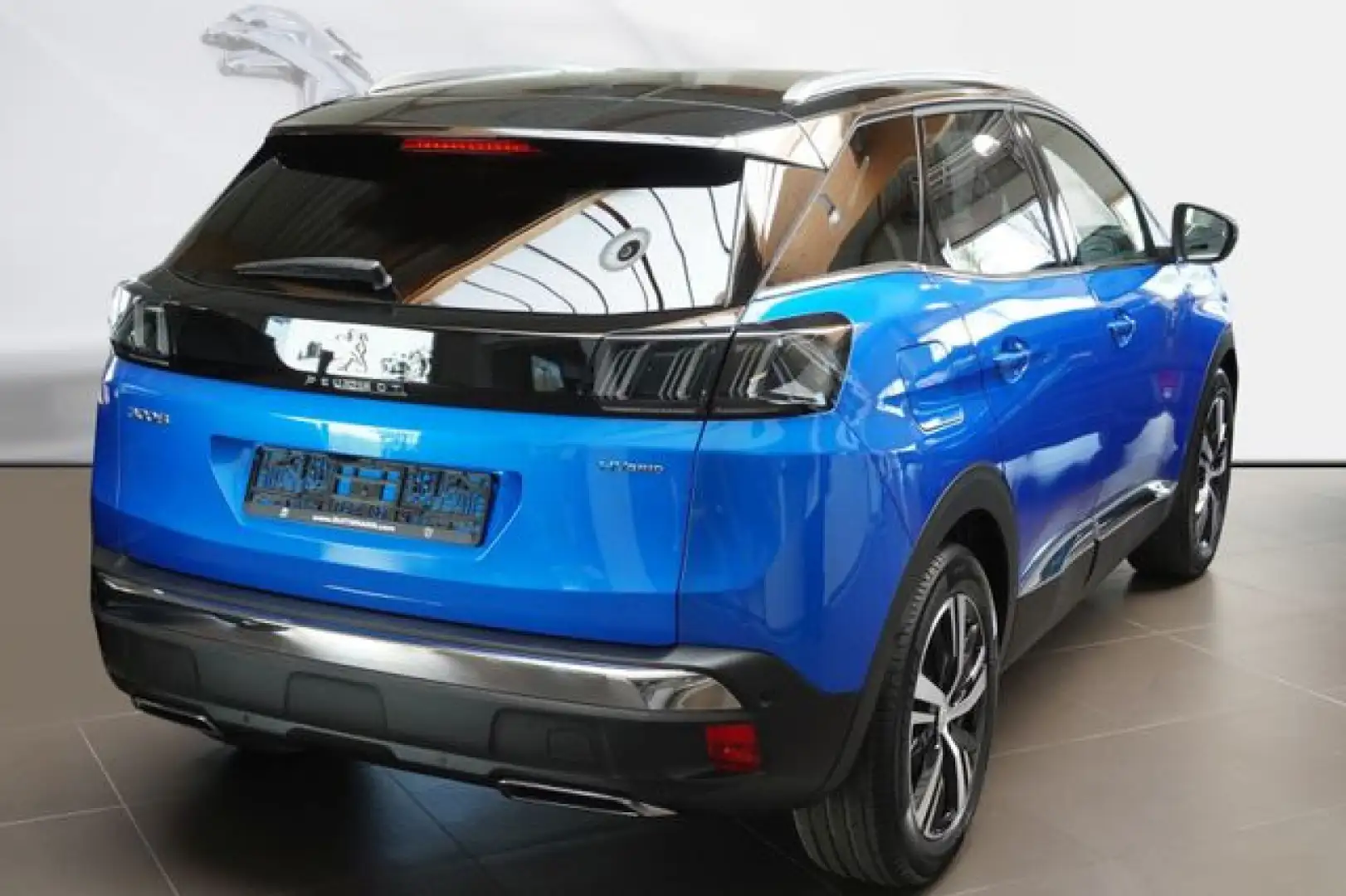 Peugeot 3008 Hybrid 225 e-EAT8 GT Blau - 2