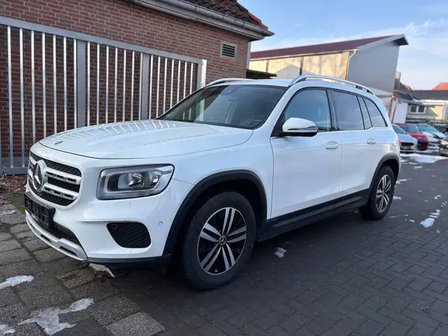 Mercedes-Benz GLB 180 d 8G-DCT Style AHK Schwenkbar 1.Hd Shz