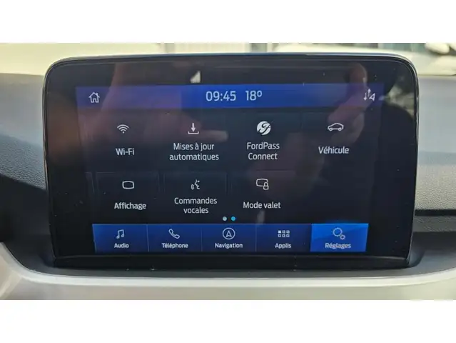 Ford Focus view 13