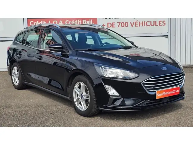Ford Focus view 21