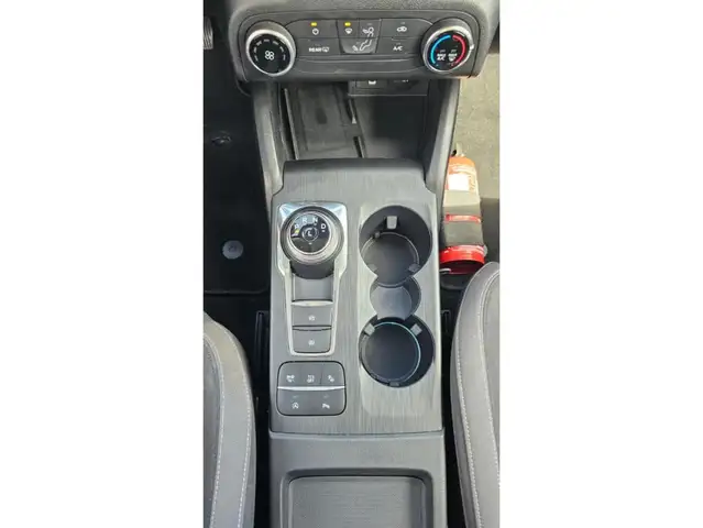 Ford Focus view 8