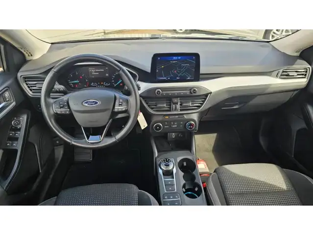 Ford Focus view 4