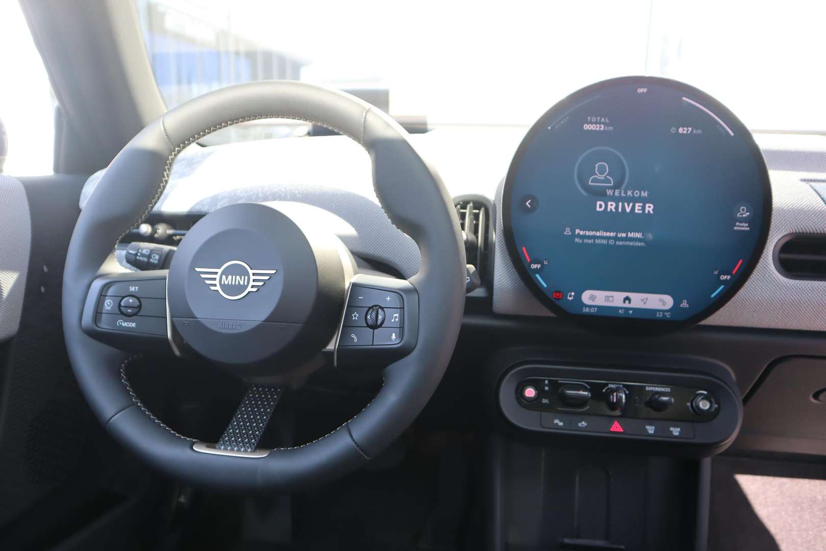 Mini Cooper S5 Favoured Trim - - Joinsteer - #3