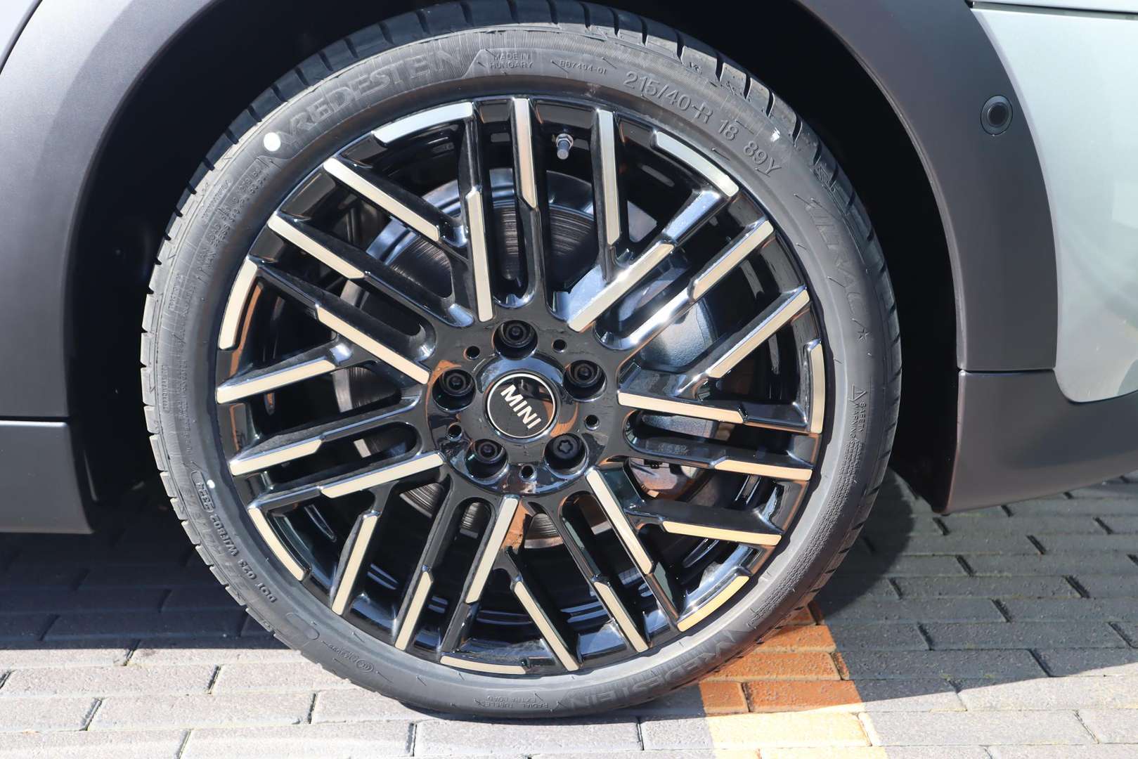 Mini Cooper S5 Favoured Trim - - Joinsteer - #2