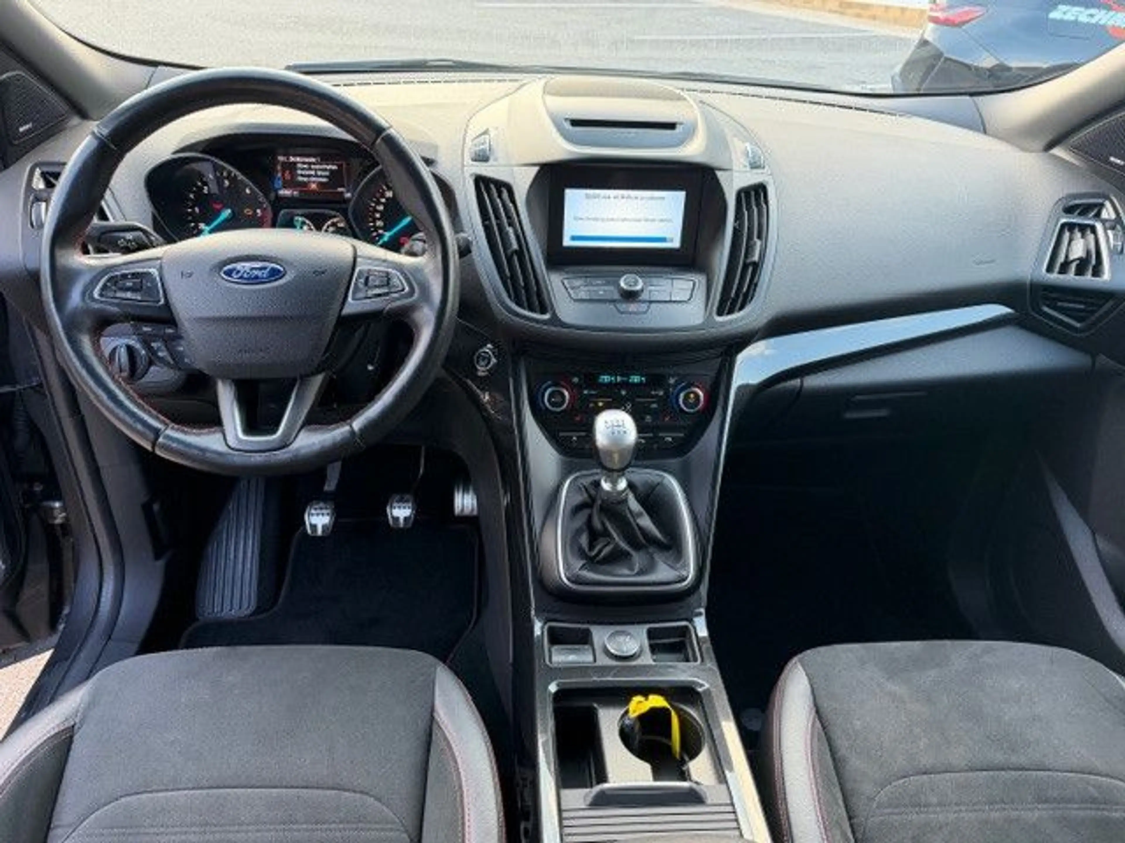 Ford Kuga ST-Line 4x4, orig. 46 Tkm, 8-fach — photo 9