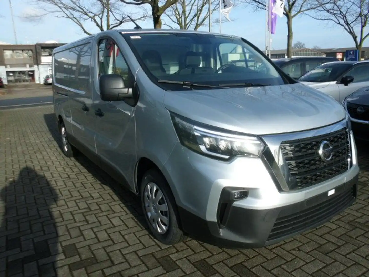 Nissan Primastar 3,0 L2H1 dCi 130 N-Connecta Szürke - 1