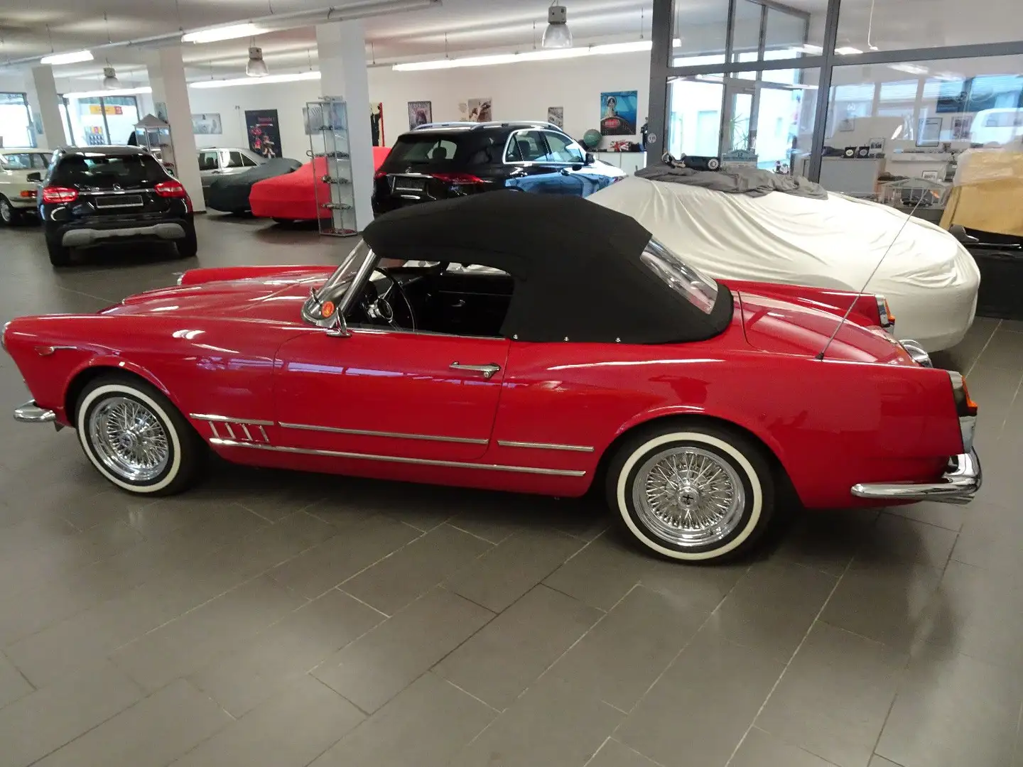 Alfa Romeo Spider 2000 Touring Spider Rouge - 2