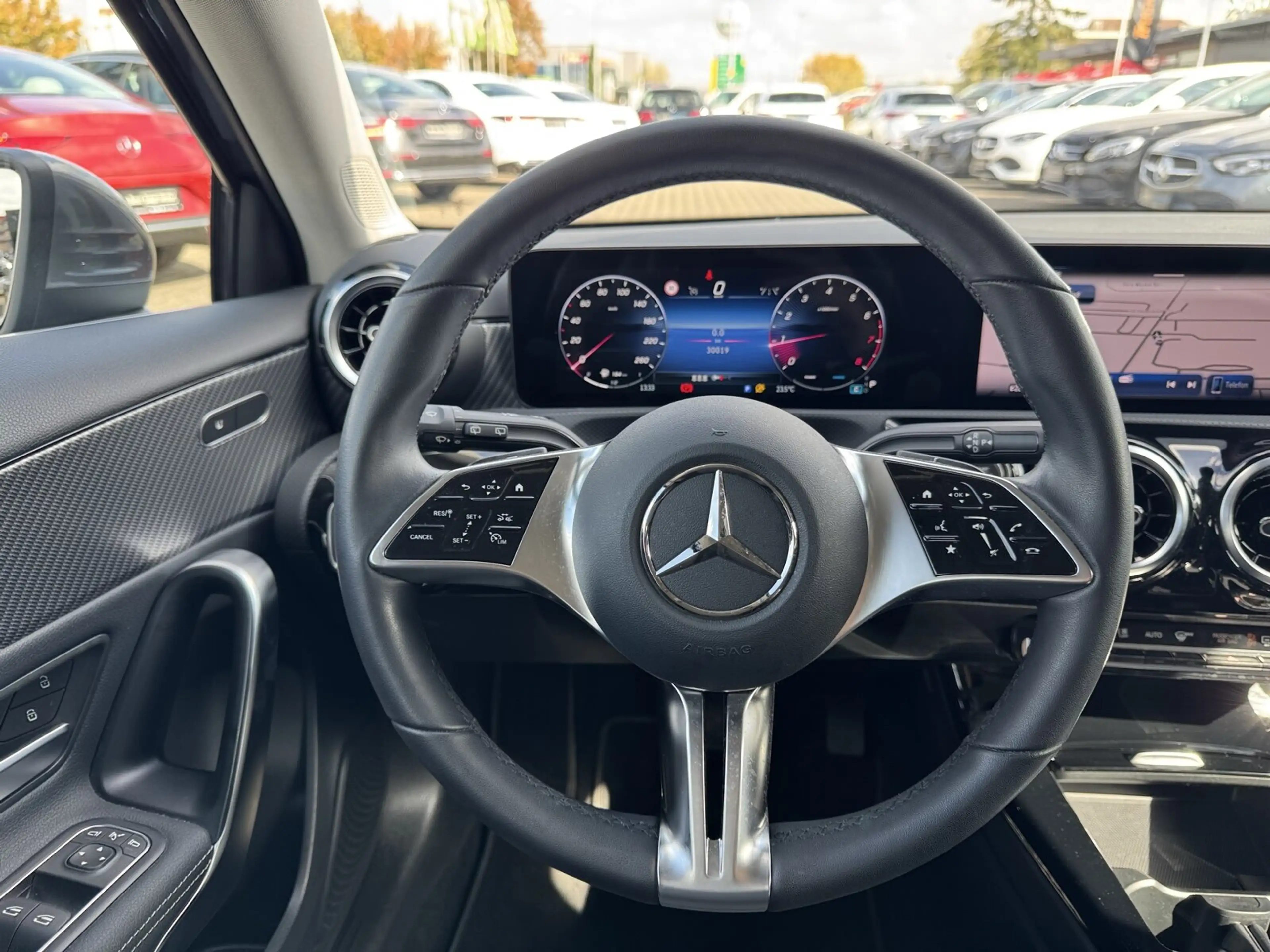 Mercedes-Benz A 200 A 200 PROGRESSIVE NAV+LED+AHK+KAMERA+CARPLAY+SHZ — photo 13