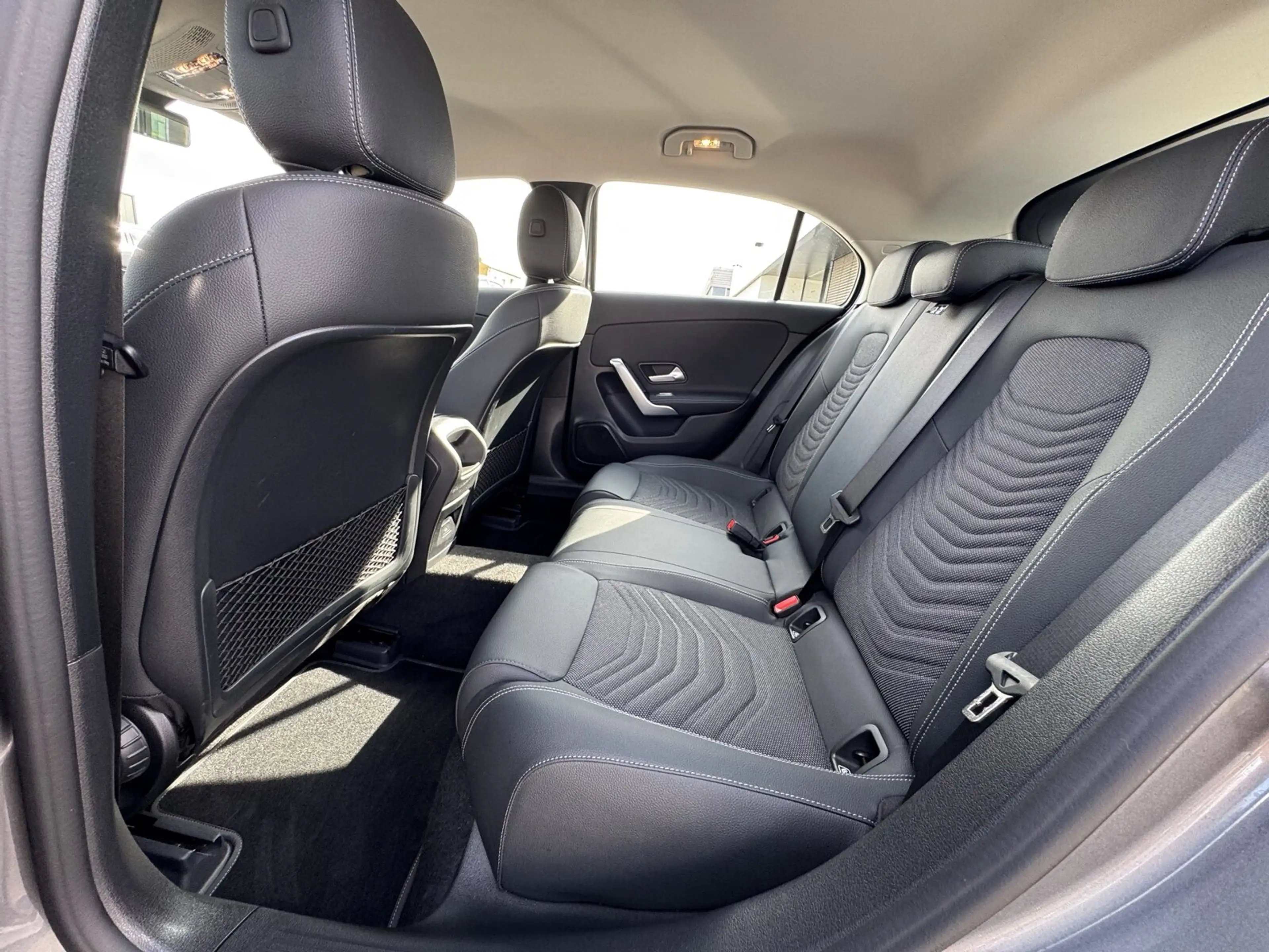 Mercedes-Benz A 200 A 200 PROGRESSIVE NAV+LED+AHK+KAMERA+CARPLAY+SHZ — photo 11