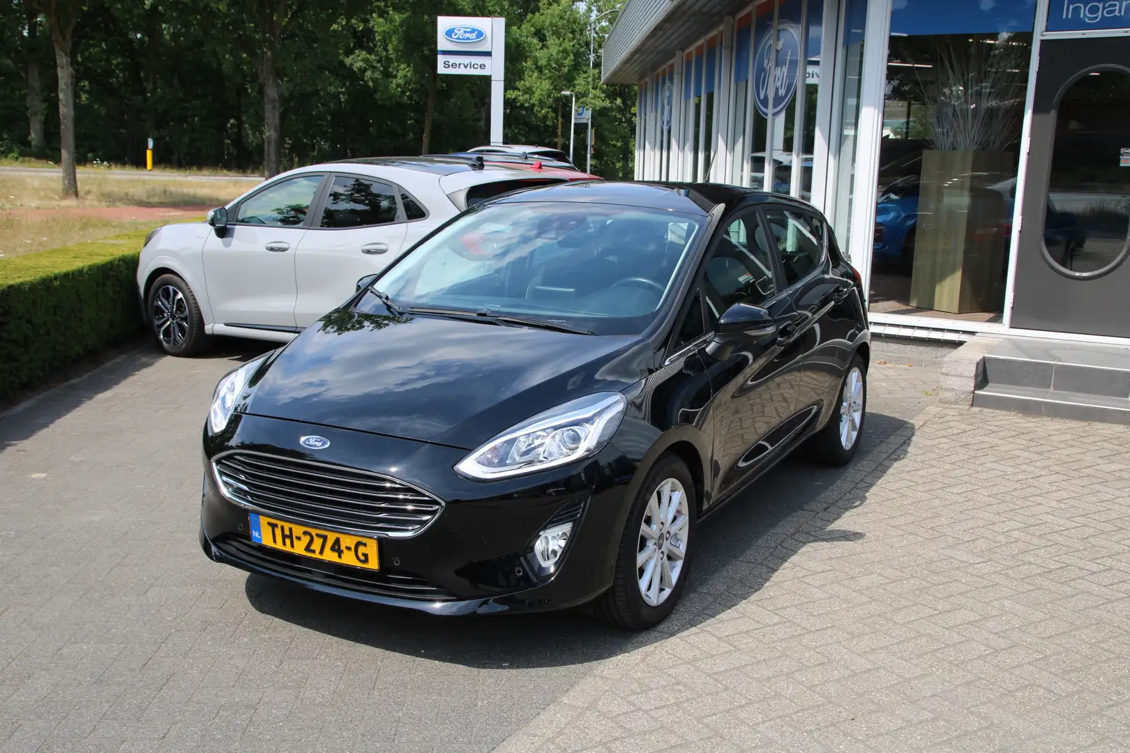 Ford Fiesta 1.0 EcoBoost 100 PK Titanium TREKHAAK | B&O PREMIU Zwart - 2