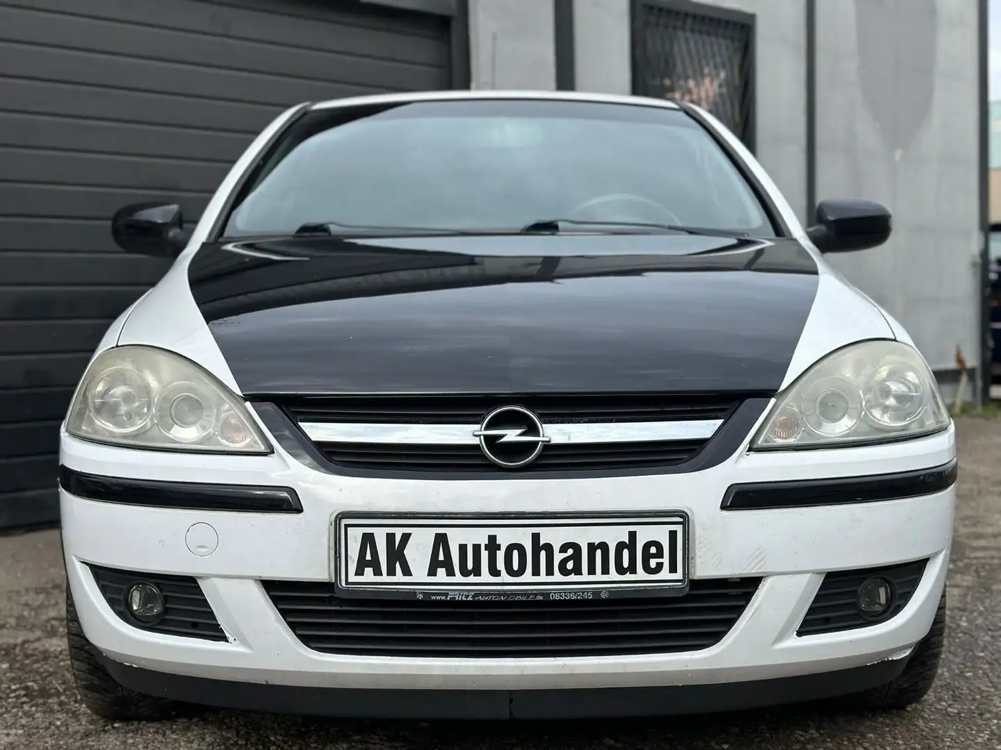 Opel Corsa C Edition Klima MultiFunk TÜV Negro - 2