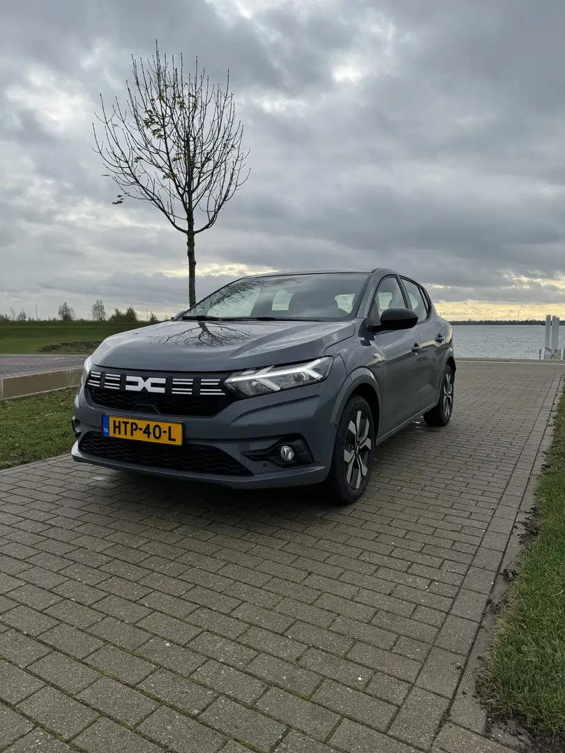 Dacia Sandero 1.0 TCe E-G Journey Grijs - 2