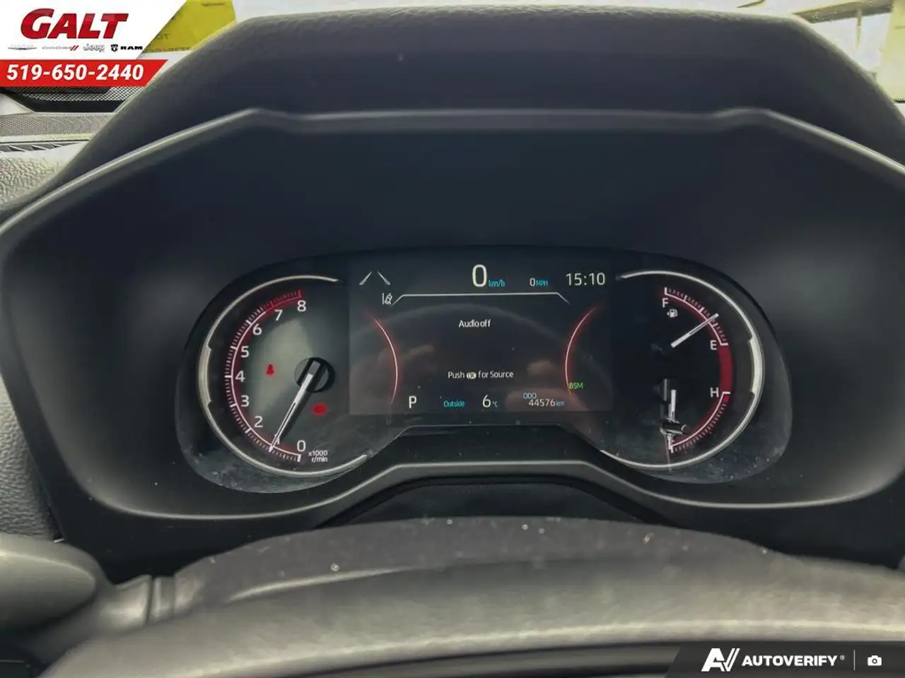 Toyota RAV 4 снимка Toyota RAV 4