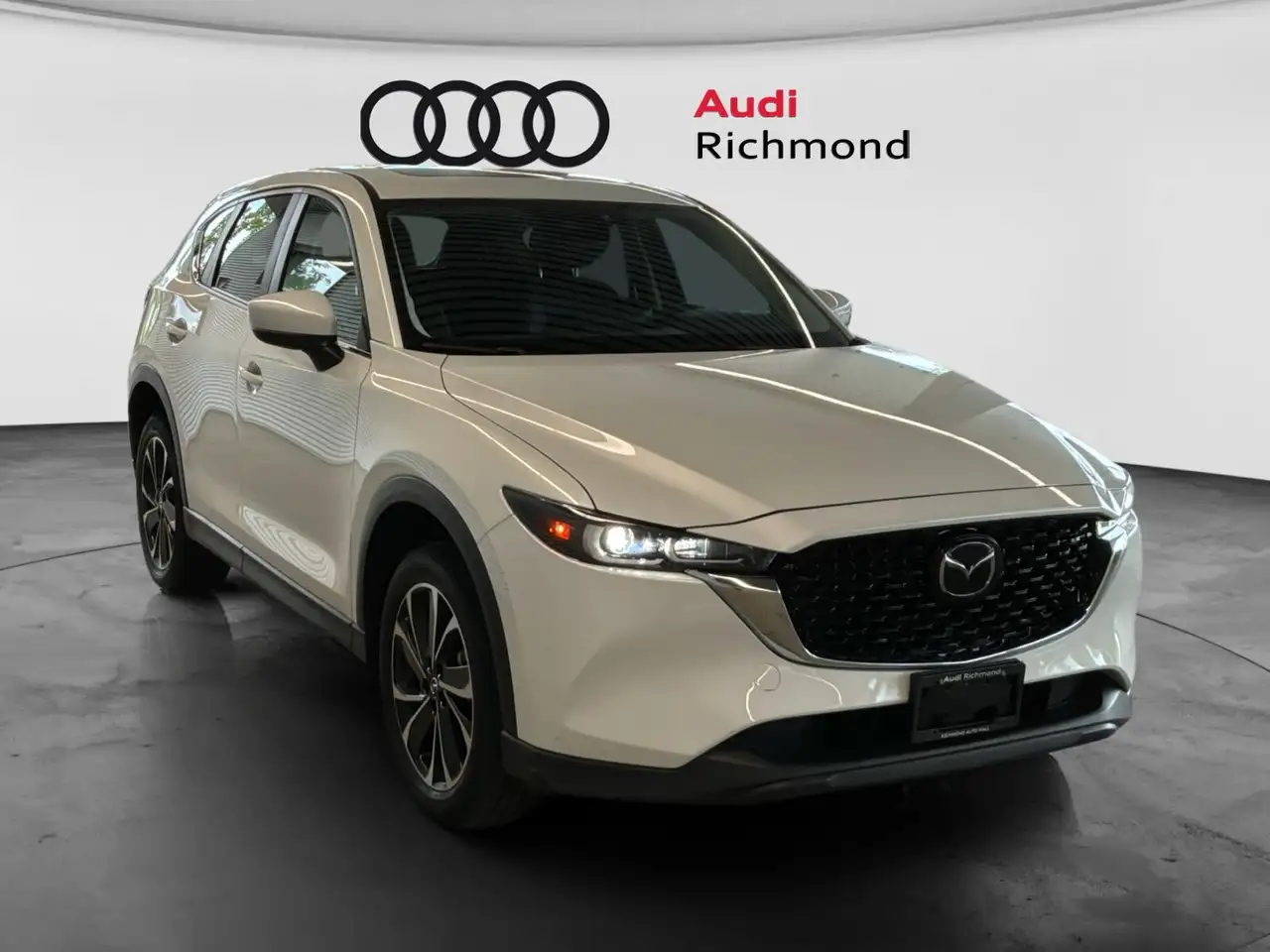 Mazda CX-5 photo Mazda CX-5