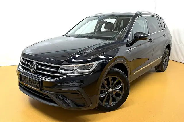 2023 Volkswagen Tiguan Allspace in Black for sale