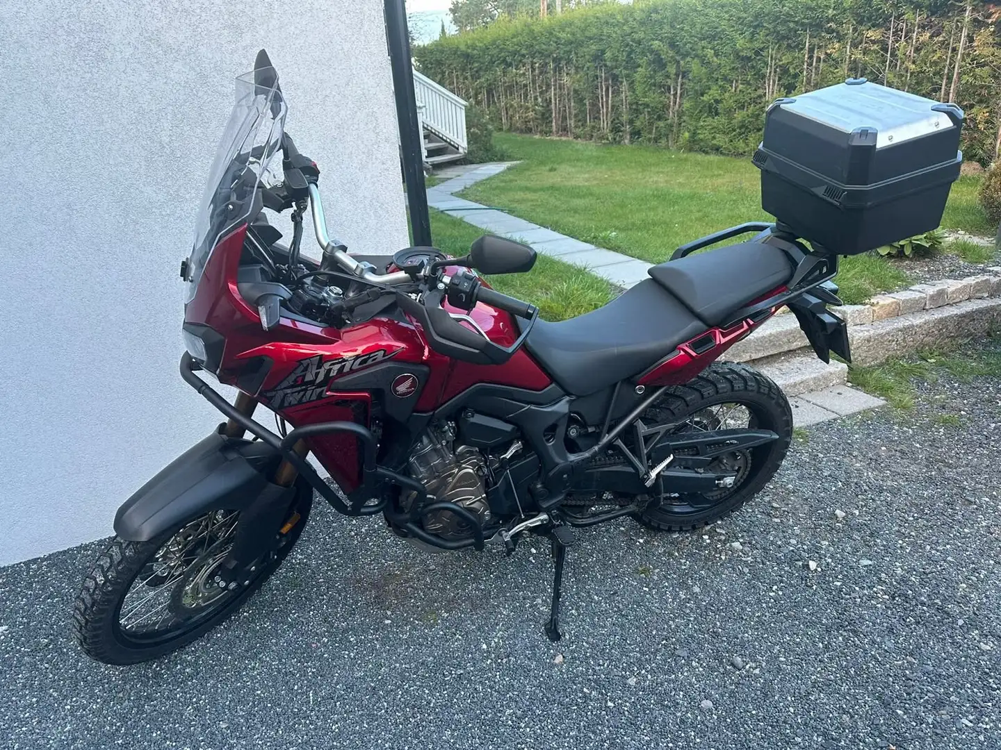 Honda CRF 1000 L Africa Twin Piros - 1