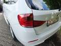 BMW X1 18 i sDrive LEDER M-SPORTPAKET1.HAND EDELHOLZ Weiß - thumbnail 16