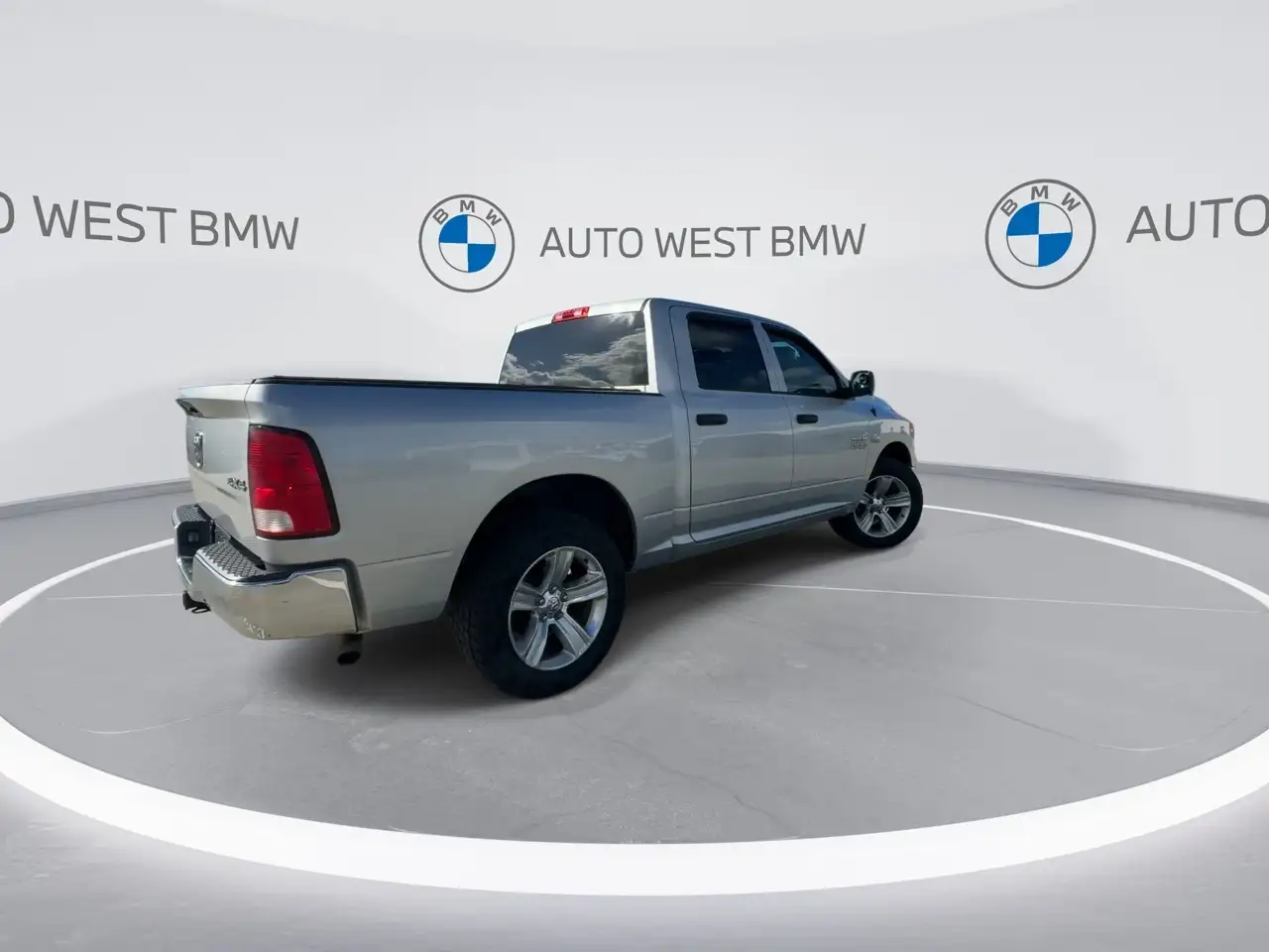 RAM 1500 снимка RAM 1500