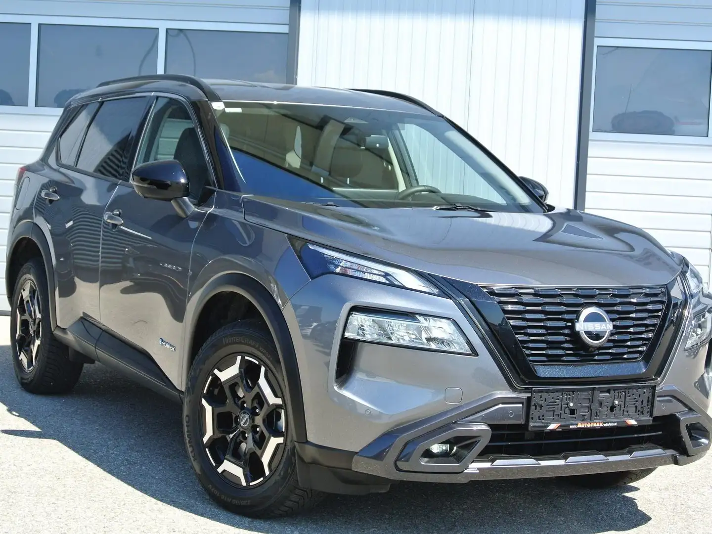 Nissan X-Trail 1.5 VC-T e-Power N-Trek Aut.   *7-SITZE *NEUWERTIG Grau - 1