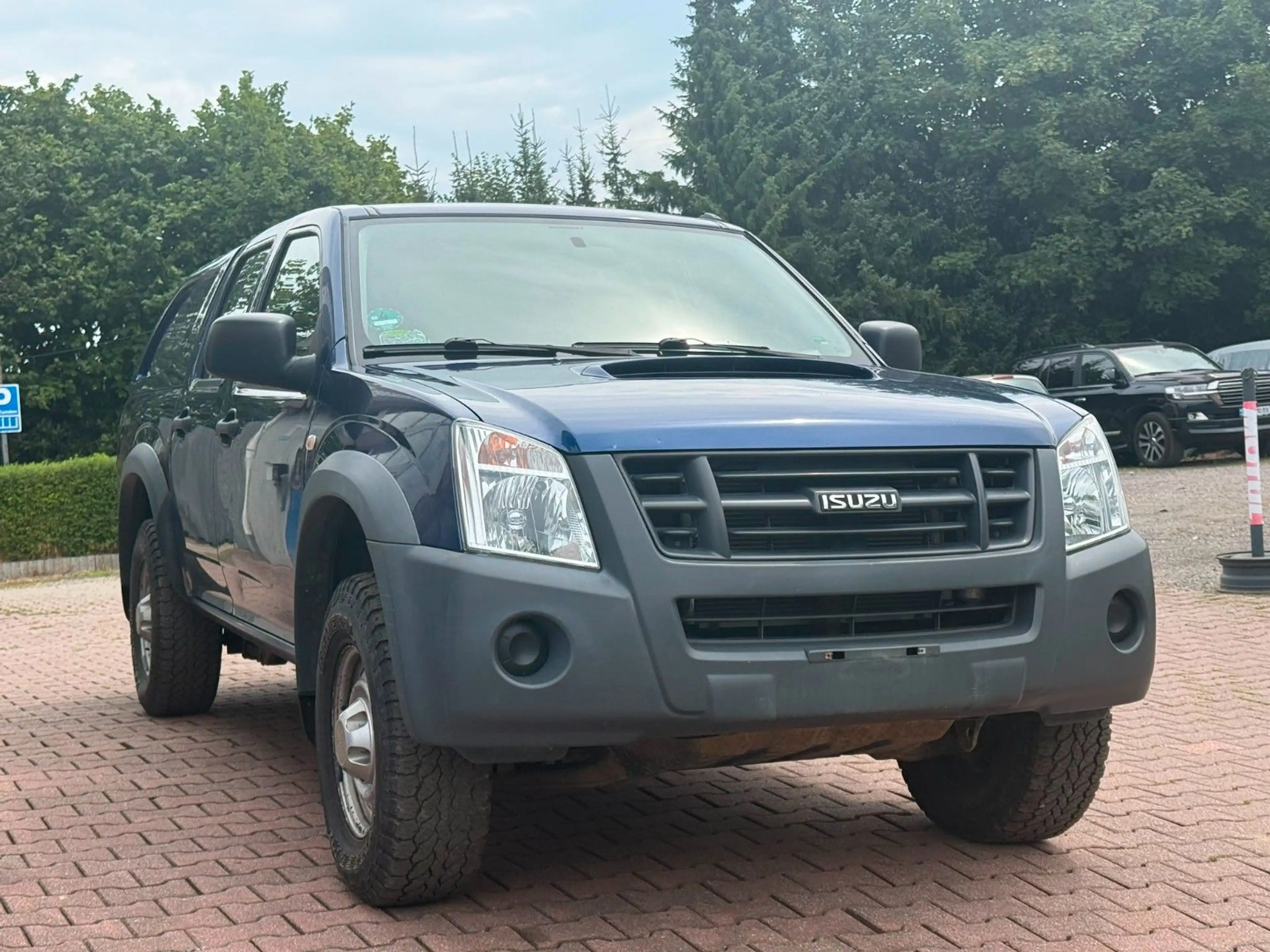 Isuzu D-Max Space Cab Basis 4WD — photo 3