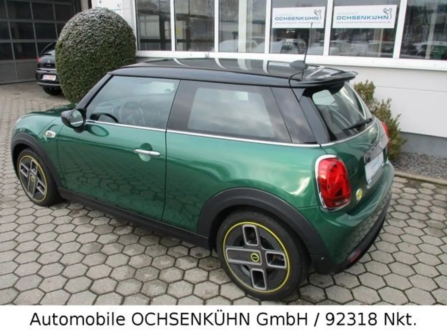 MINI Cooper SE S Mini 3-trg. Trim L Grün - 2
