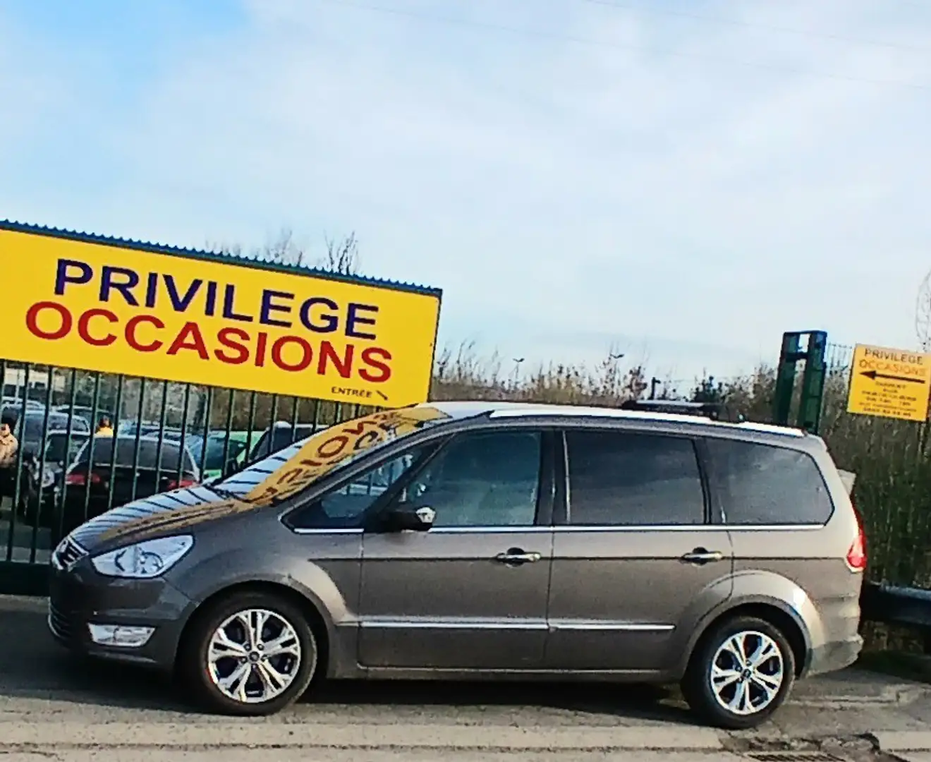 Ford Galaxy 7 PL 20 TDCi AUT CUIR GPS JALU Ghia DPF Powershift Gris - 1