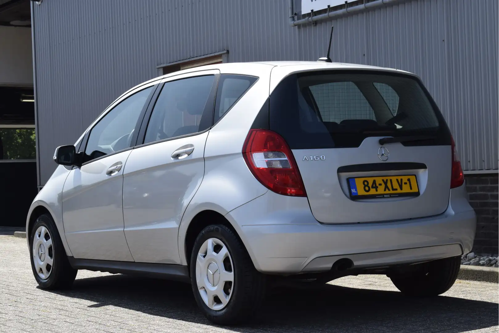 Mercedes-Benz A 160 BlueEFFICIENCY Business Class N.A.P, Bluetooth tel Gris - 2