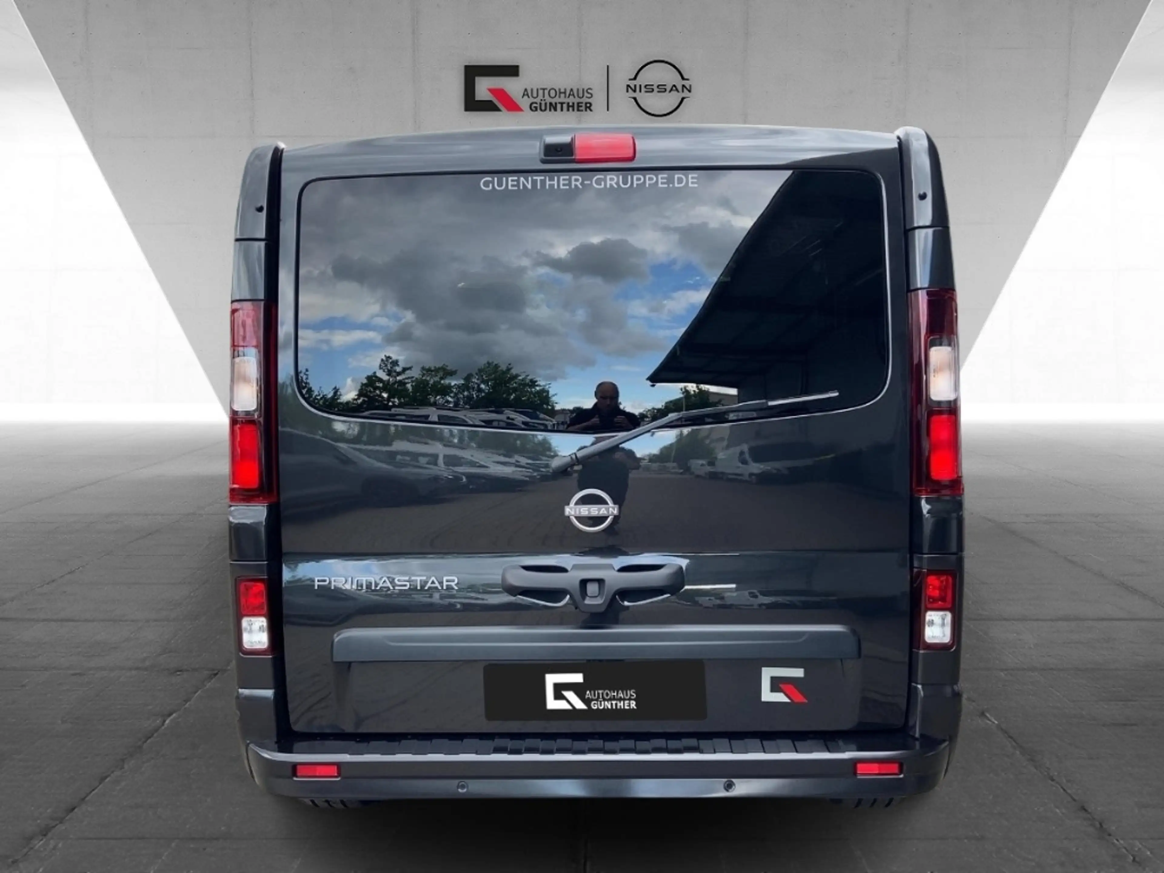 Nissan Primastar Kombi Tekna Kombi9 L1H1 2,8t dci170 AT TEKNA 2ST H — photo 3