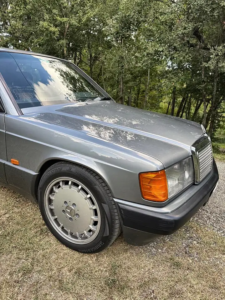 Mercedes-Benz 190 E 2.0, foto 4