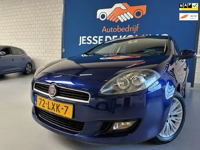Fiat Bravo 1.4 Actual,bj.2010,kleur:blauw,5 deurs,1e eigenaar