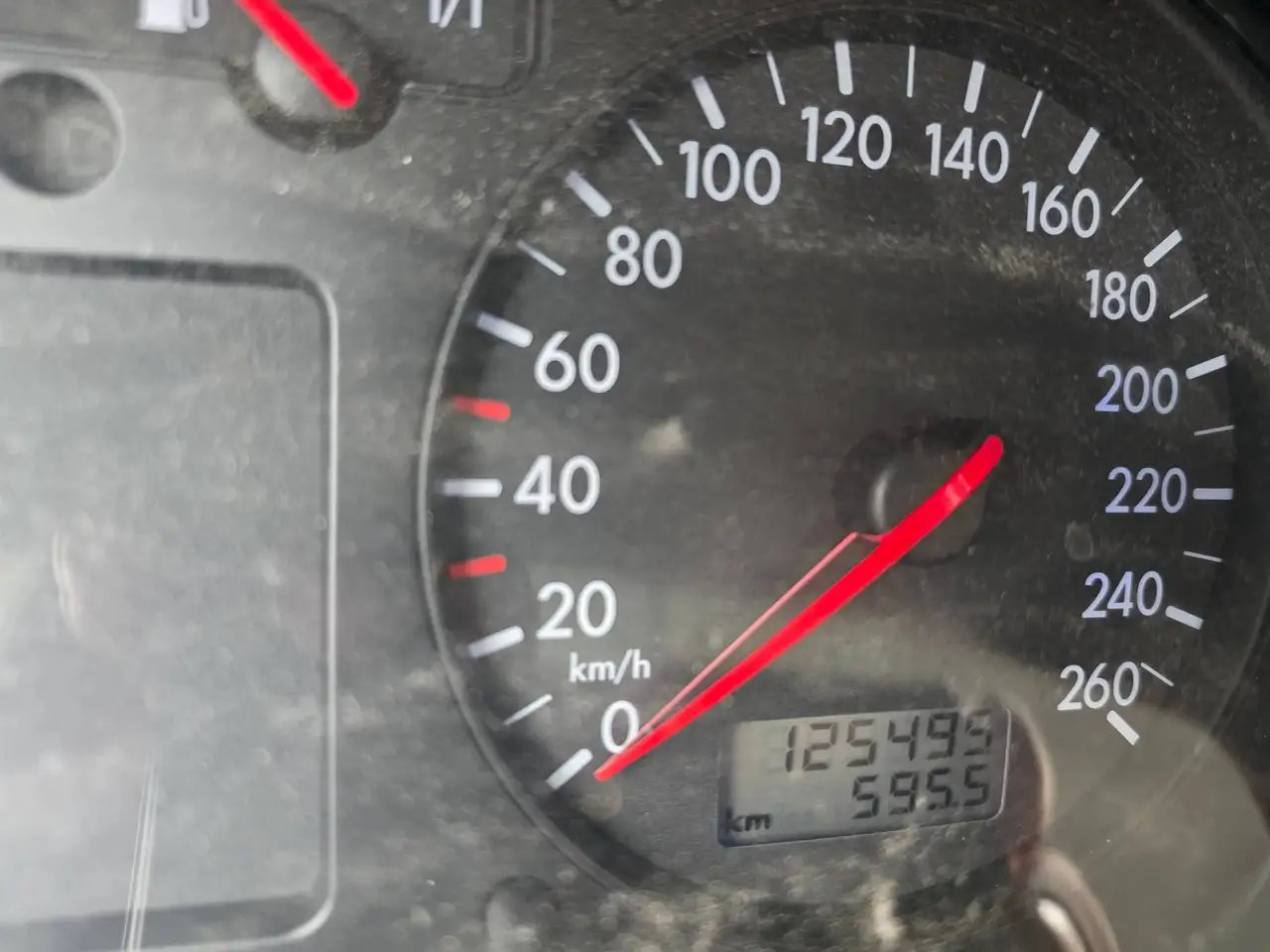 Volkswagen Golf 1.6 Benziner – TÜV bis 10/2027, foto 3