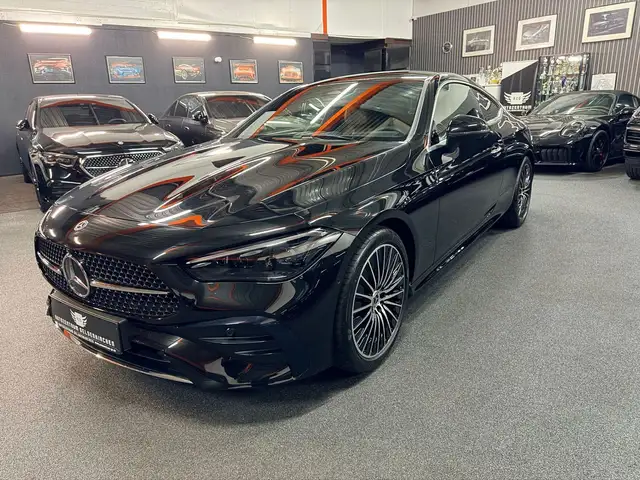 Mercedes-Benz CLE 200 Coupé AMG Line Premium LEDER/DIGITAL/MEM