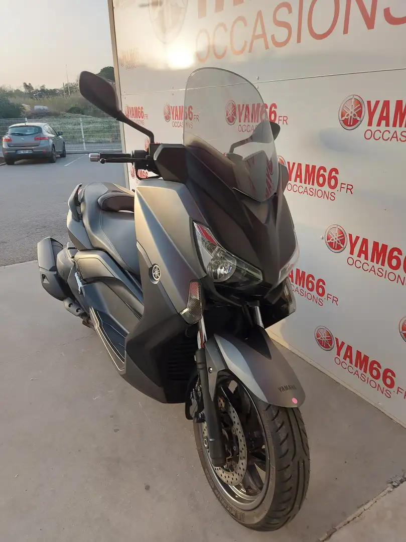 Yamaha X-Max 400 Grey - 2