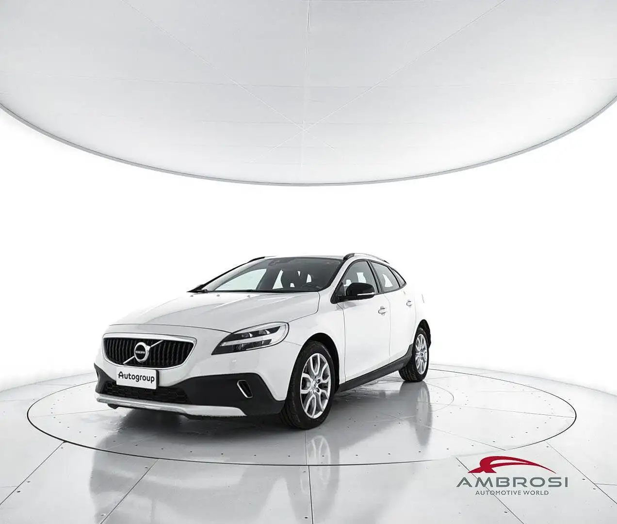 Volvo V40 Cross Country D2 Business Plus Bianco - 1