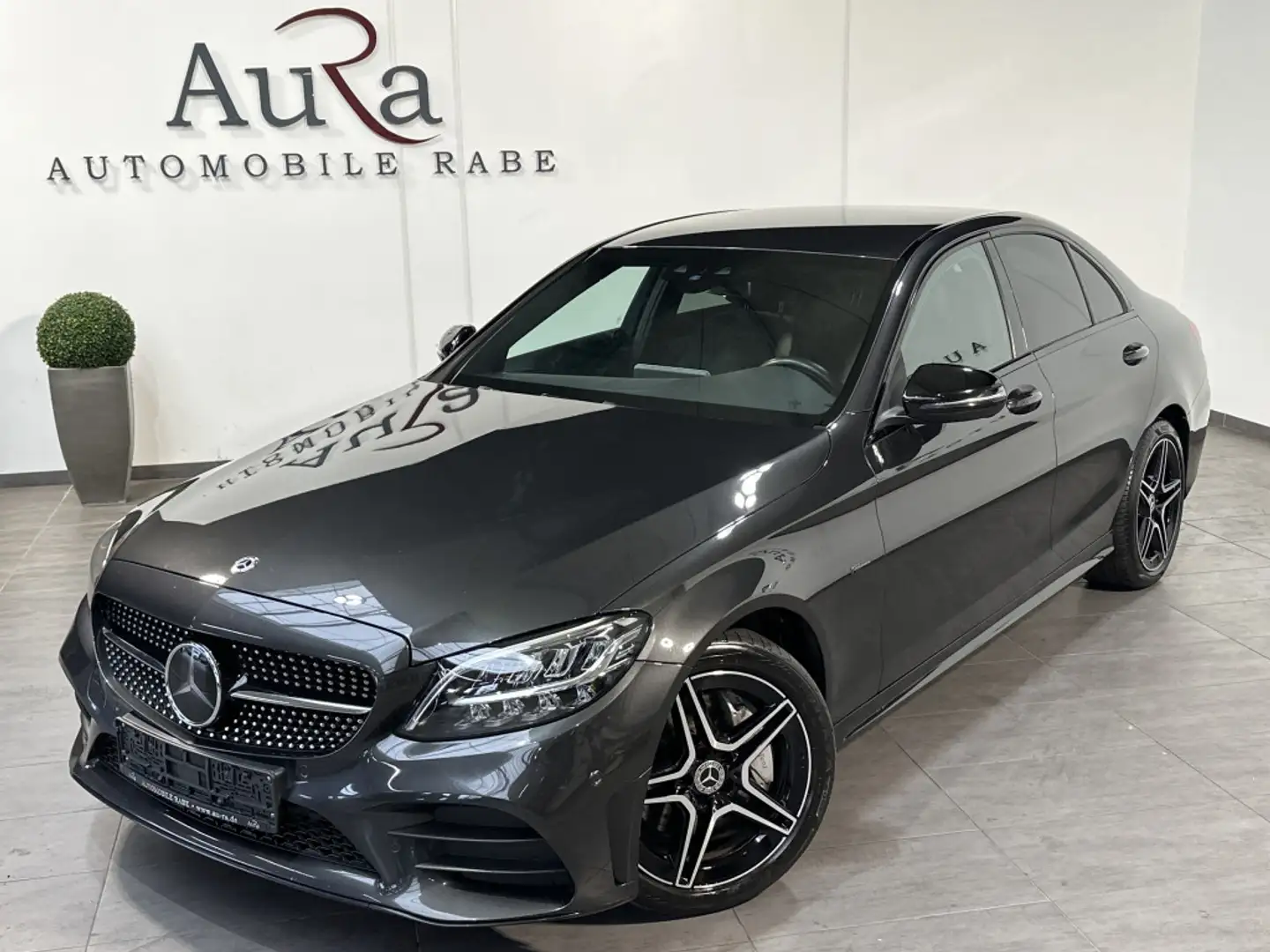 Mercedes-Benz C 300 AMG-Line NAV+LED+CARPLAY+WIDESCREEN+DAB Grau - 2
