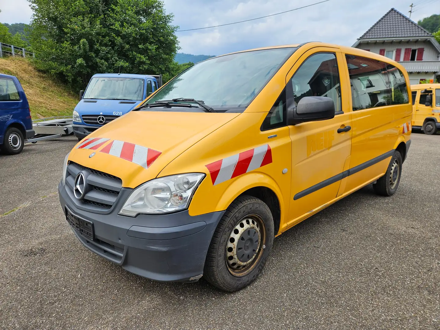 Mercedes-Benz Vito 113 CDI Lang CREW 9 Person Klimaanlage Sarı - 1