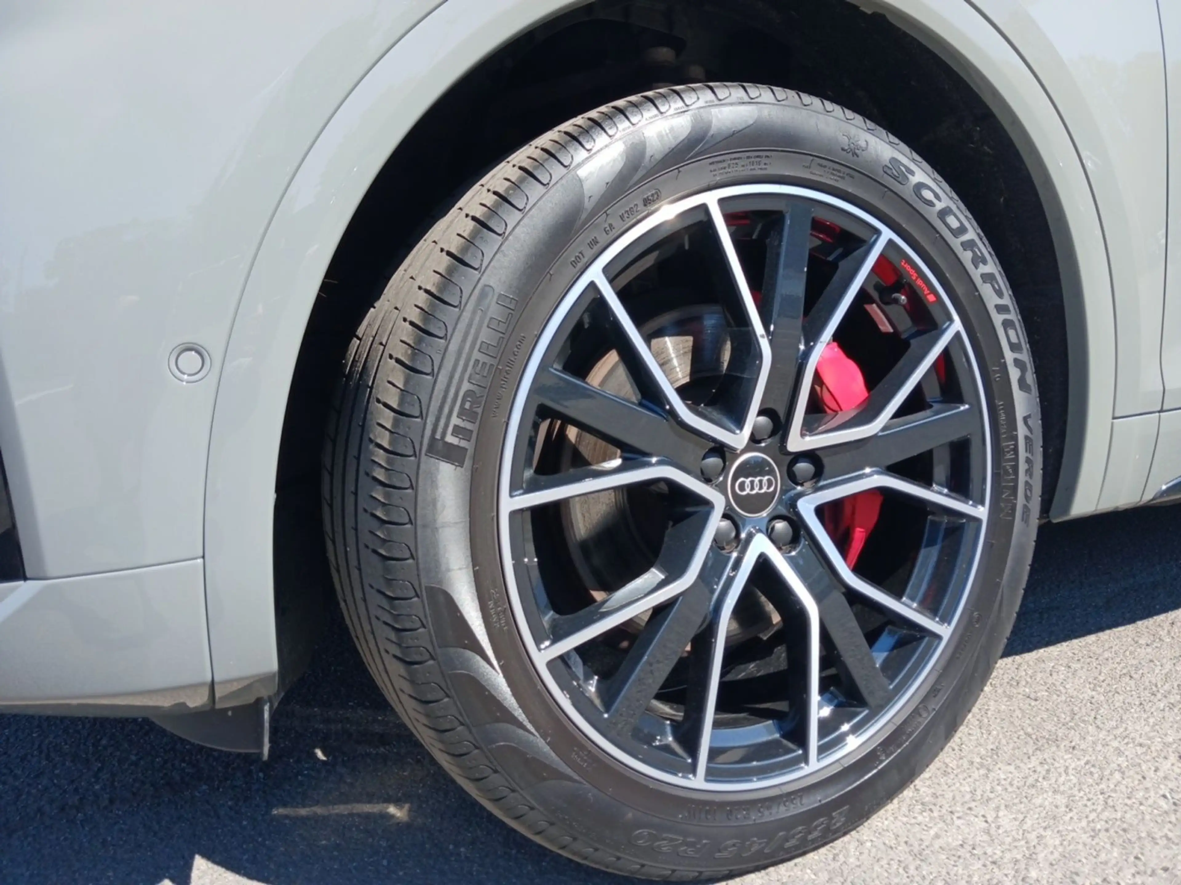 Audi Q5 50 TFSIe quattro S tronic S line Bu — photo 7